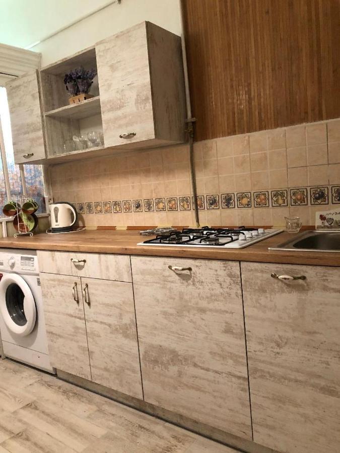 Vintage Apartment 2 Rooms With Balcony Lviv Ngoại thất bức ảnh