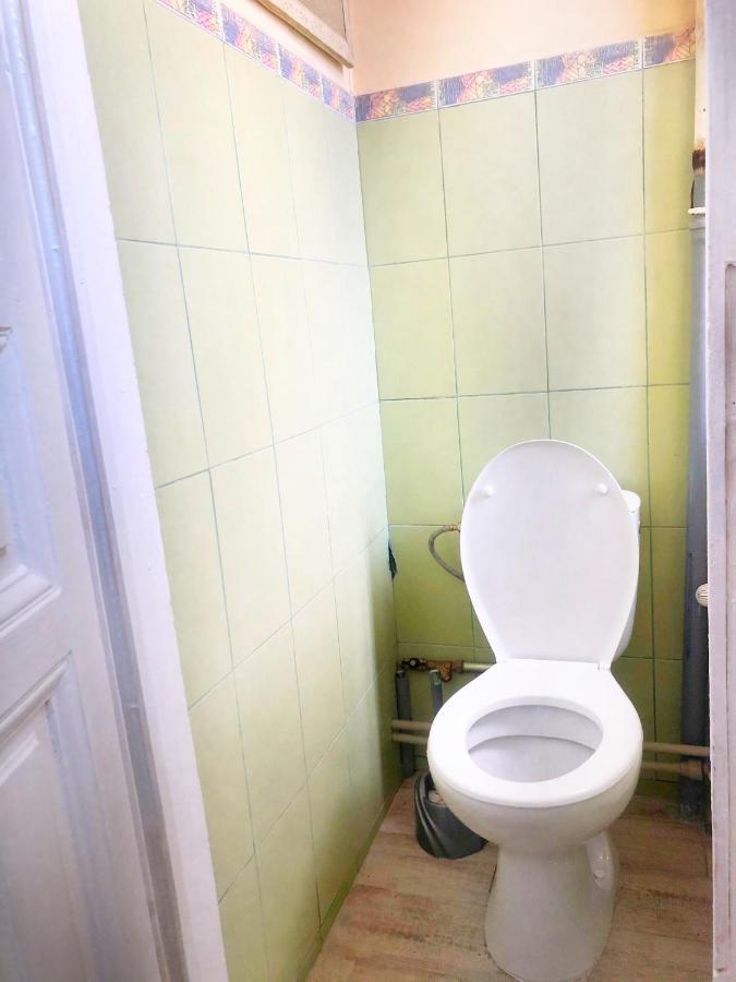 Vintage Apartment 2 Rooms With Balcony Lviv Ngoại thất bức ảnh